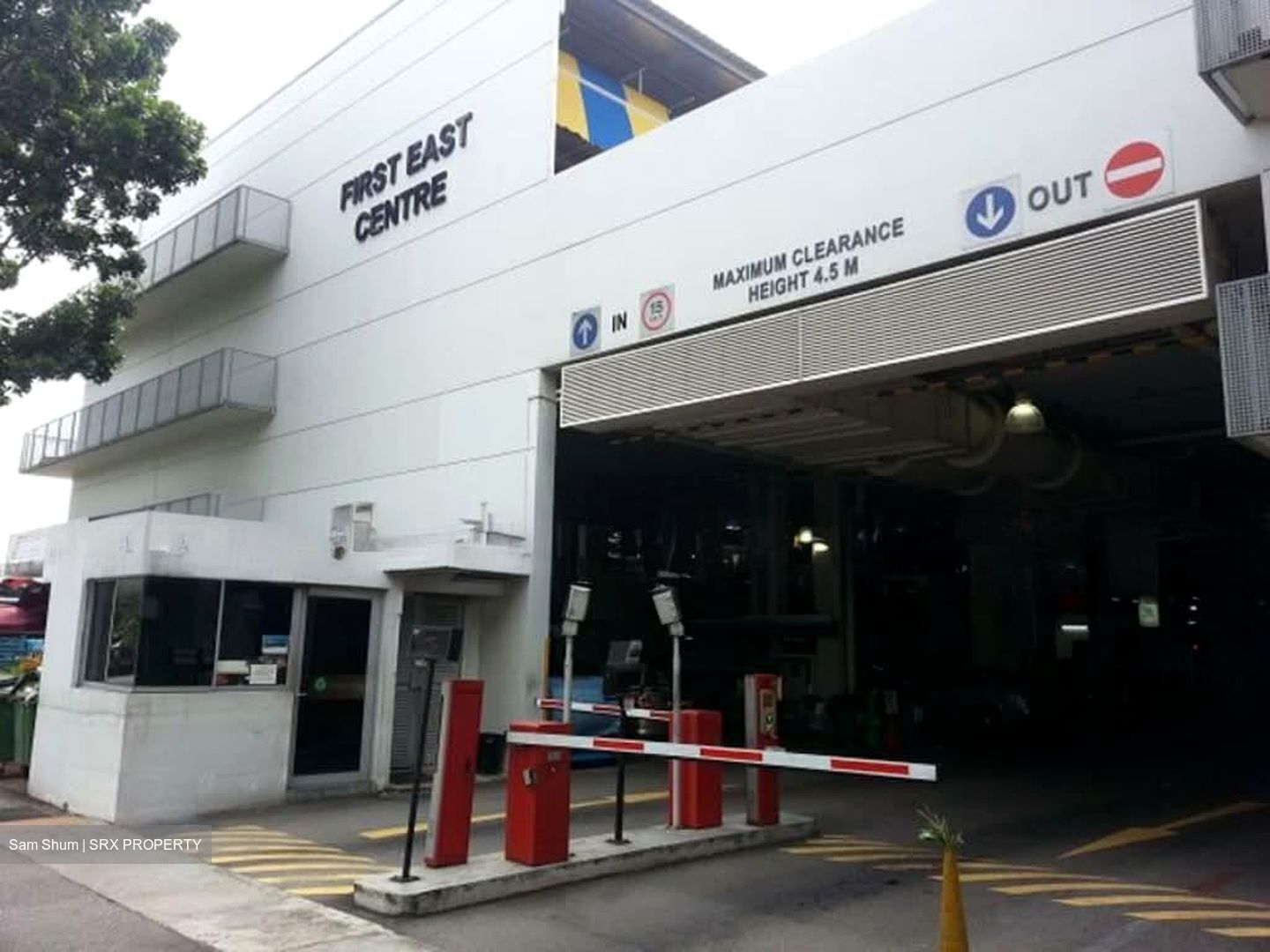 First East Centre (D14), Factory #538677981